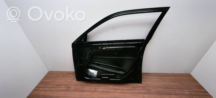 Chrysler 300C Front door 