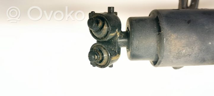 Volkswagen Touareg I Ugello a spruzzo lavavetri per faro 7L6955978A