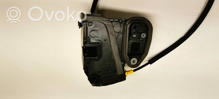 Opel Astra K Wkładka zamka drzwi przednich 63059077