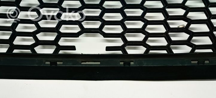 BMW X5 E70 Grille inférieure de pare-chocs avant 51118047339