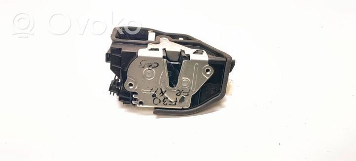 BMW 3 F30 F35 F31 Etuoven lukko 7202150