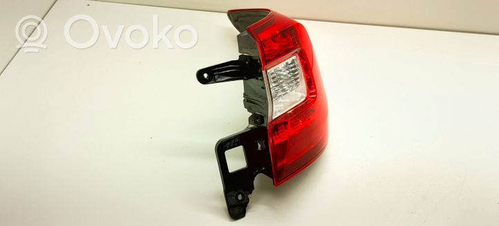 Subaru Outback (BS) Luci posteriori 22060228