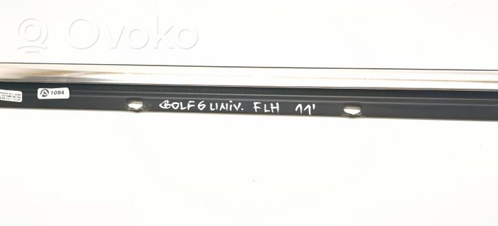 Volkswagen Golf VI Etuoven lasin muotolista 1k5837475c