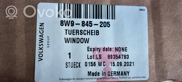 Audi A4 S4 B9 Vitre de fenêtre porte arrière 8W9845205