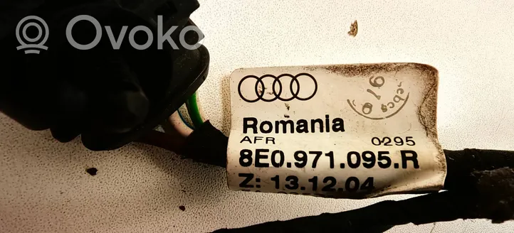 Audi A4 S4 B7 8E 8H Okablowanie deski rozdzielczej 8E0971095R