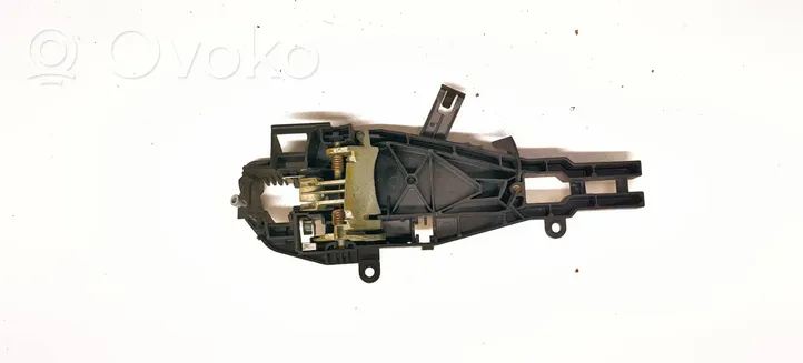 BMW 3 E90 E91 Laikiklis/ kronšteinas išorinės priekinės atidarymo rankenos 