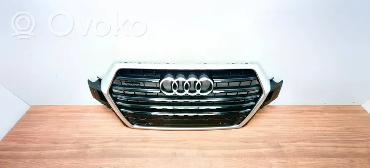 Audi Q7 4M Griglia anteriore 4M0853037C