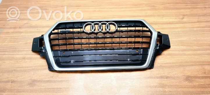 Audi Q7 4M Griglia anteriore 4M0853037C