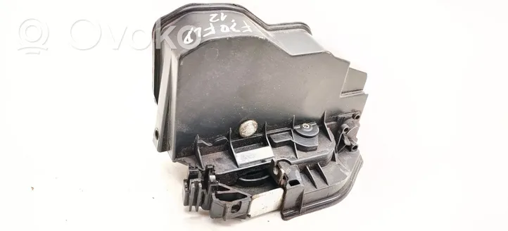 BMW 3 F30 F35 F31 Etuoven lukko 7202145