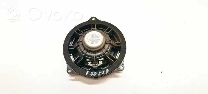 BMW 3 F30 F35 F31 Haut-parleur de porte avant 65139264943