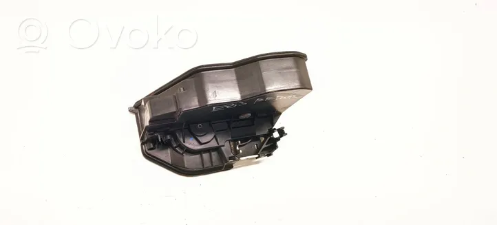 BMW X3 E83 Etuoven lukko 7154630