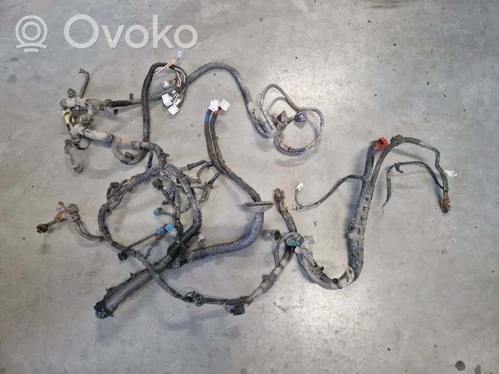 Isuzu D-Max Engine installation wiring loom 