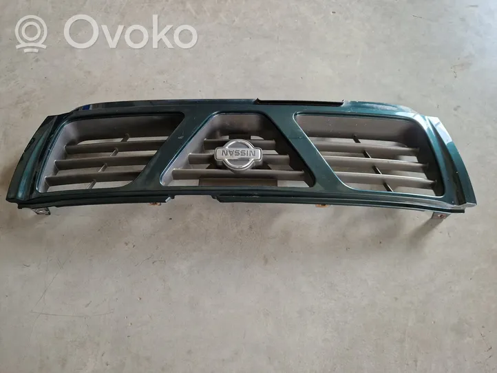 Nissan Patrol Y61 Grille de calandre avant 62310VB000