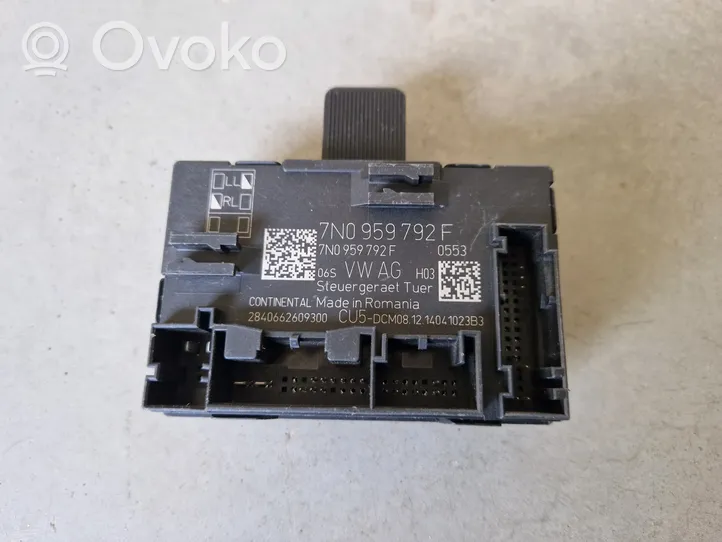 Skoda Yeti (5L) Oven ohjainlaite/moduuli 7N0959792F