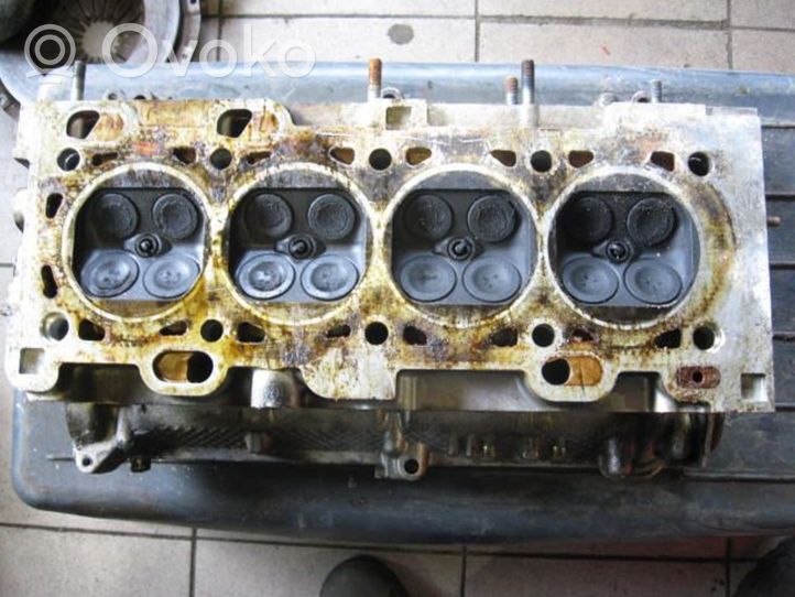 Renault Safrane Engine head 10010053779