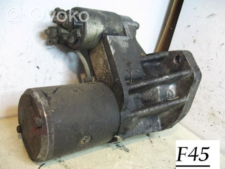 Opel Corsa B Starter motor 8943325860