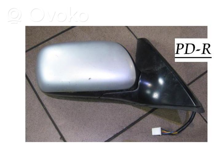 Toyota Avensis T220 Elektryczne lusterko boczne drzwi przednich 015440