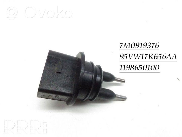 Audi A6 S6 C5 4B Logu šķidruma līmeņa sensors 7M0919376