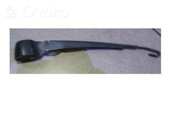 Volkswagen Bora Rear wiper blade arm 8D9955407