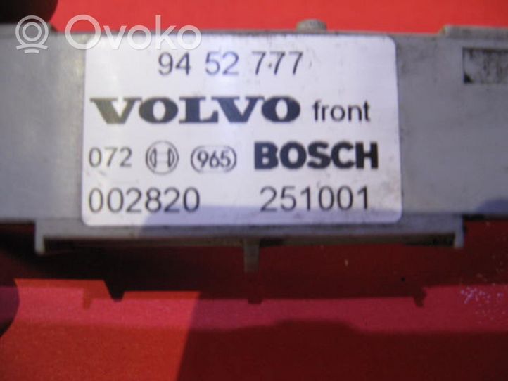 Volvo S60 Czujnik uderzenia Airbag 9452777