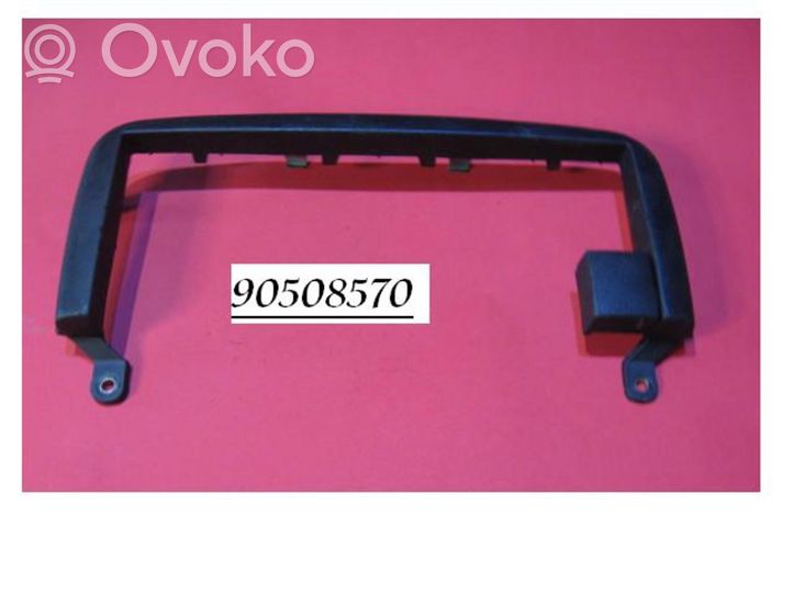 Opel Vectra B Radio/GPS head unit trim 90508570