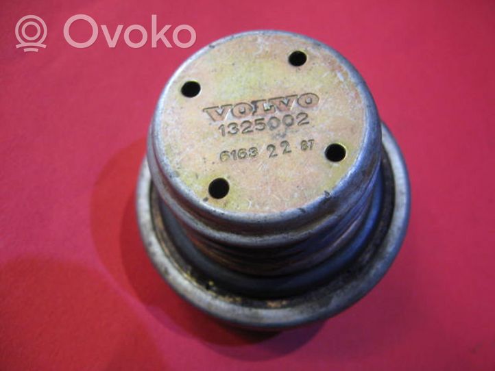 Volvo 460 Tappo del serbatoio del carburante 1325002