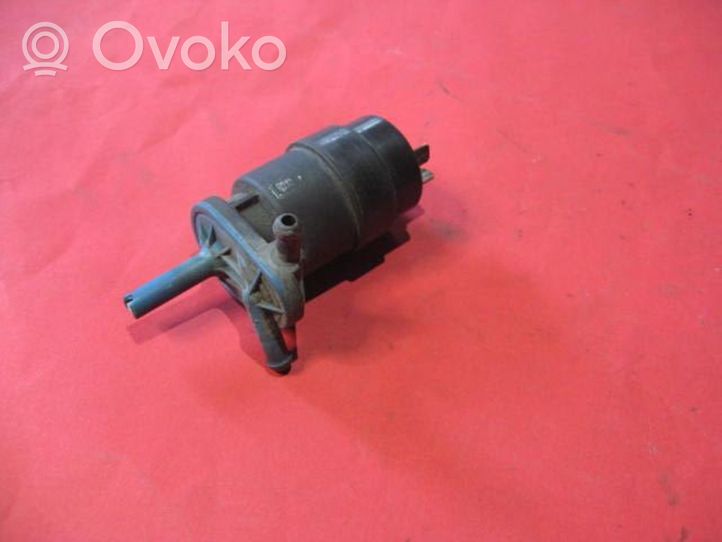 Alfa Romeo 145 - 146 Tuulilasi tuulilasinpesimen pumppu 487329