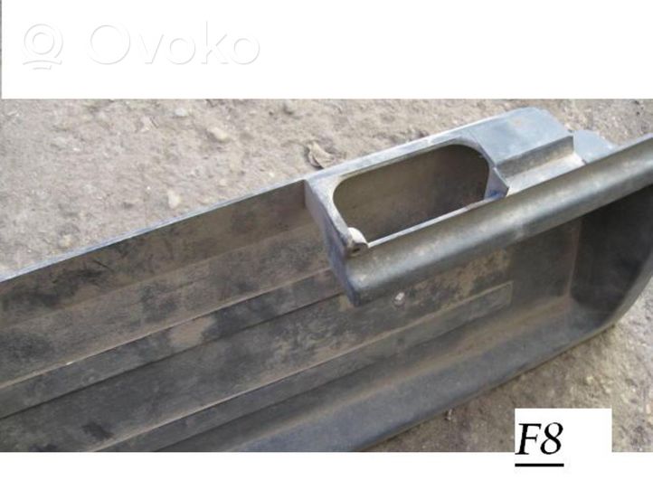 Audi 100 S4 C4 Moldura de la puerta trasera 4A9853465