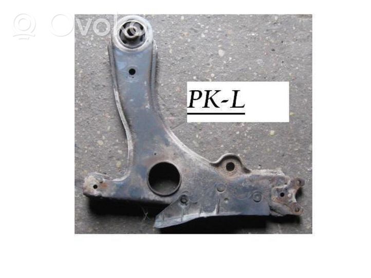 Volkswagen PASSAT B4 Fourchette, bras de suspension inférieur avant 357407157