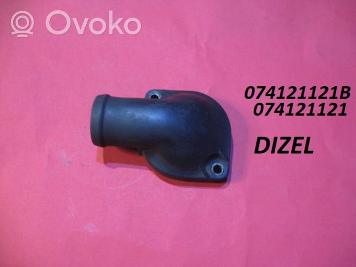 Volvo S70  V70  V70 XC Boîtier de thermostat / thermostat 074121121B