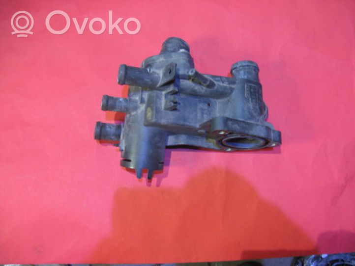 Seat Arosa Boîtier de thermostat / thermostat 032121111