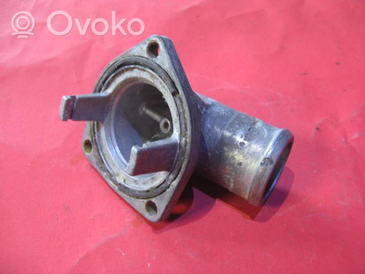 Opel Astra F Boîtier de thermostat / thermostat 90412901