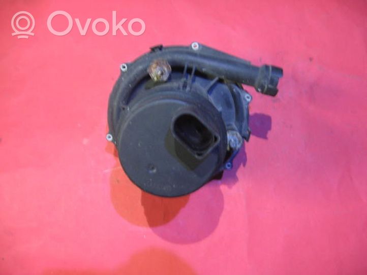 Skoda Octavia Mk2 (1Z) Secondary air pump 078906601D