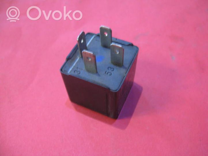 Volkswagen PASSAT B2 Window wiper interval relay 445955529A