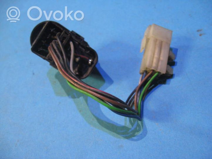 Opel Vectra A Wing mirror switch 90355442