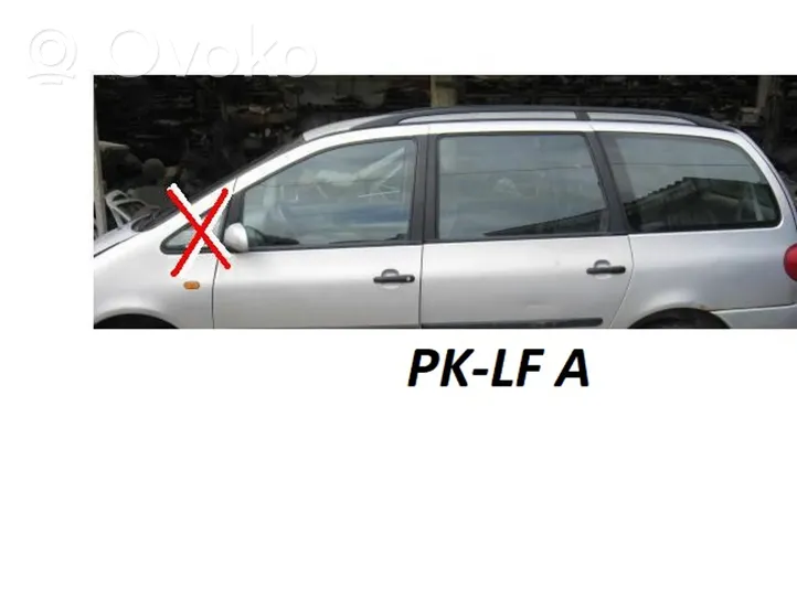 Seat Alhambra (Mk1) Vetro del deflettore della portiera anteriore - quattro porte 43R001100