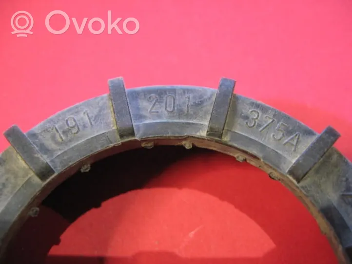 Volkswagen Golf II Anello/dado di bloccaggio della vite della pompa del carburante nel serbatoio 191201375A