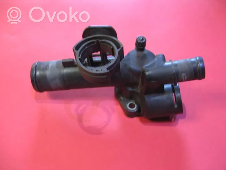 Renault Clio III Termostat / Obudowa termostatu V702183C15M7