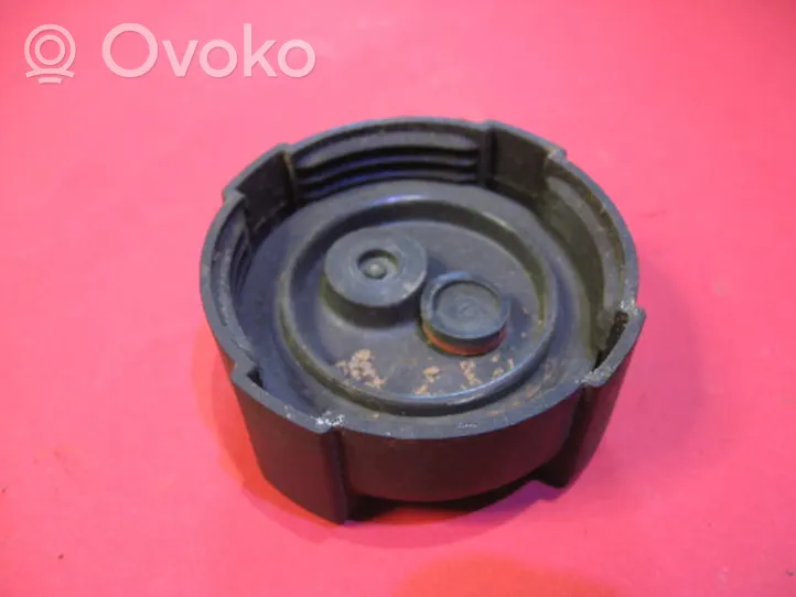 Opel Ascona C Vase d'expansion / bouchon de réservoir de liquide de refroidissement 90108850