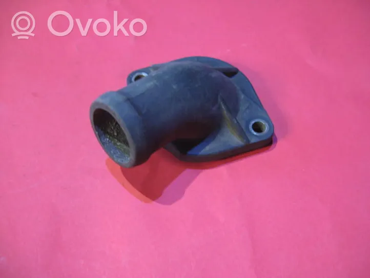 Volkswagen Golf II Termostat / Obudowa termostatu 055121121E