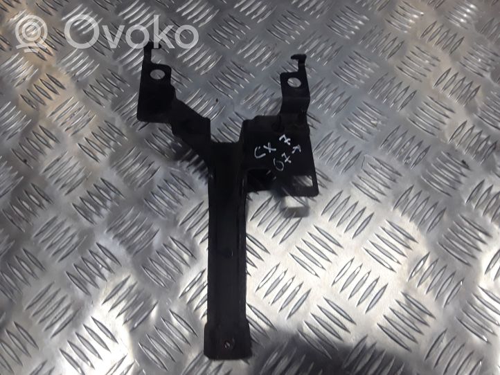 Mazda CX-7 Support, fixation radiateur 