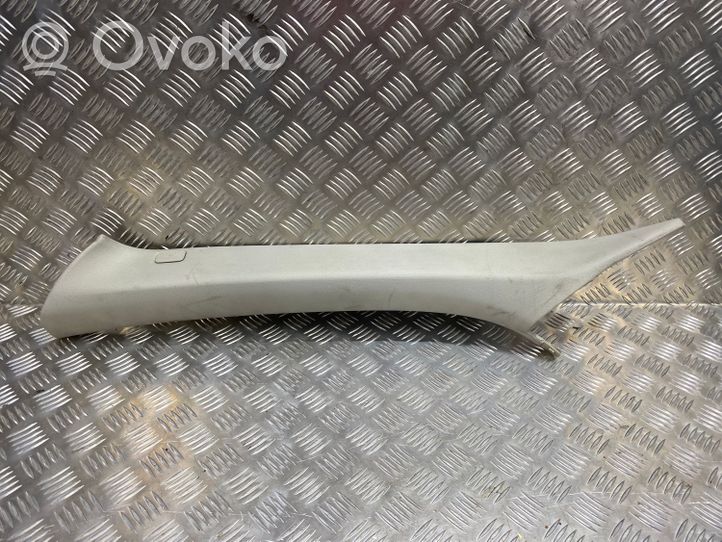 Volvo V40 Rivestimento montante (A) 