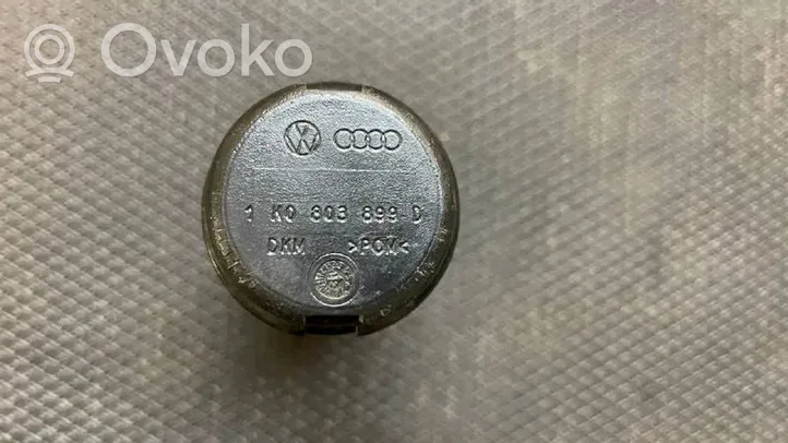 Volkswagen Jetta VI Spare wheel bolt 1K0803899D