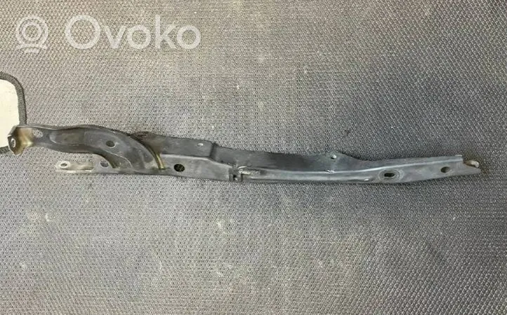 Lexus ES 300h Oro paėmimo kanalo detalė (-ės) 5320833060