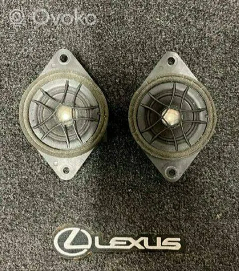 Lexus ES 300h Громкоговоритель в панели 8616033800