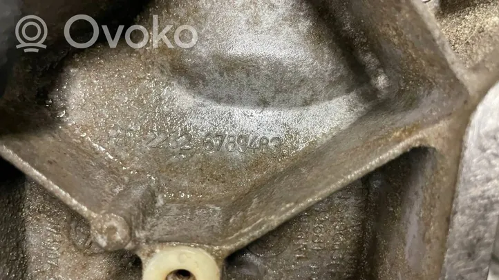 BMW 5 F10 F11 Pavarų dėžės tvirtinimo kronšteinas 6789483