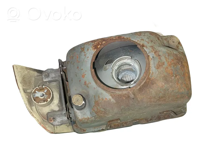 Audi 100 200 5000 C2 Lampa przednia 302117654