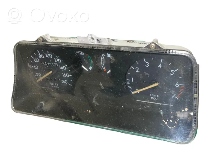 Daewoo Racer Compteur de vitesse tableau de bord 