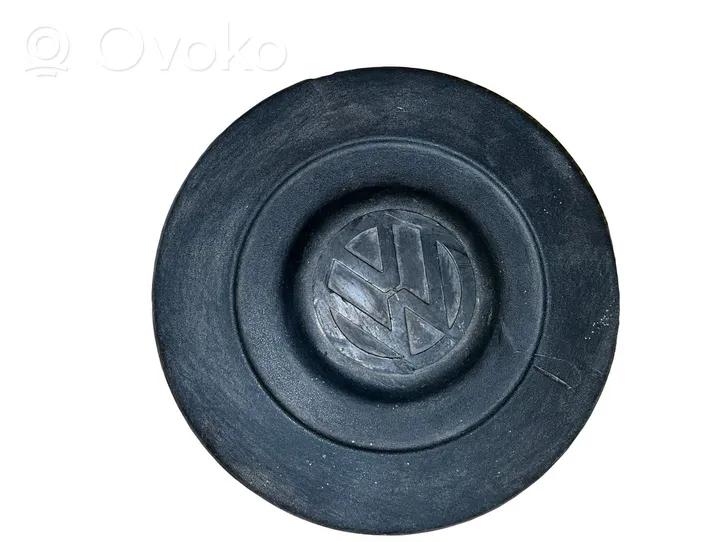 Volkswagen I LT Original wheel cap 281601151