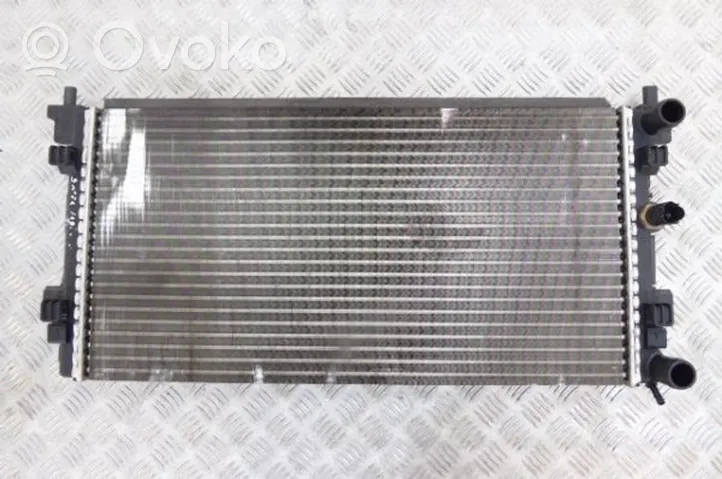 Skoda Fabia Mk2 (5J) Radiateur de refroidissement 